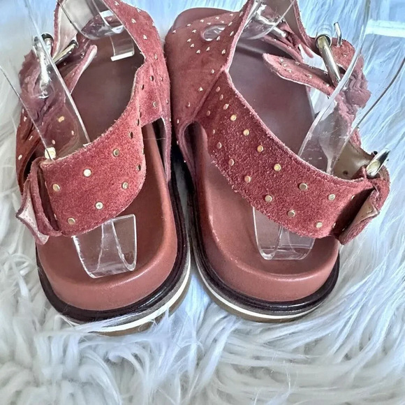 Pilcro and the Letterpress Red Sandals - Picture 4 of 9